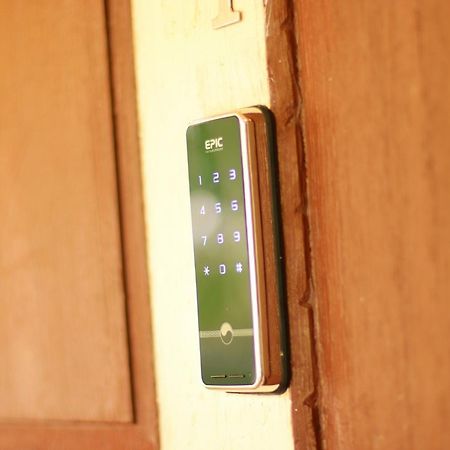 Baankhon Private Room In Thai House Check In By Yourself Code Inbox Adult Only Bangkok Zewnętrze zdjęcie