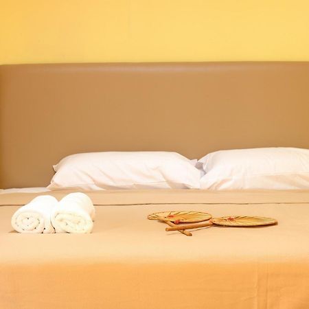 Baankhon Private Room In Thai House Check In By Yourself Code Inbox Adult Only Bangkok Zewnętrze zdjęcie